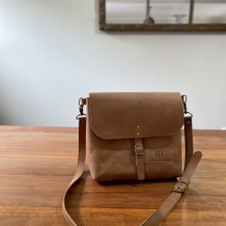 · BANDOLERA CAMEL ·