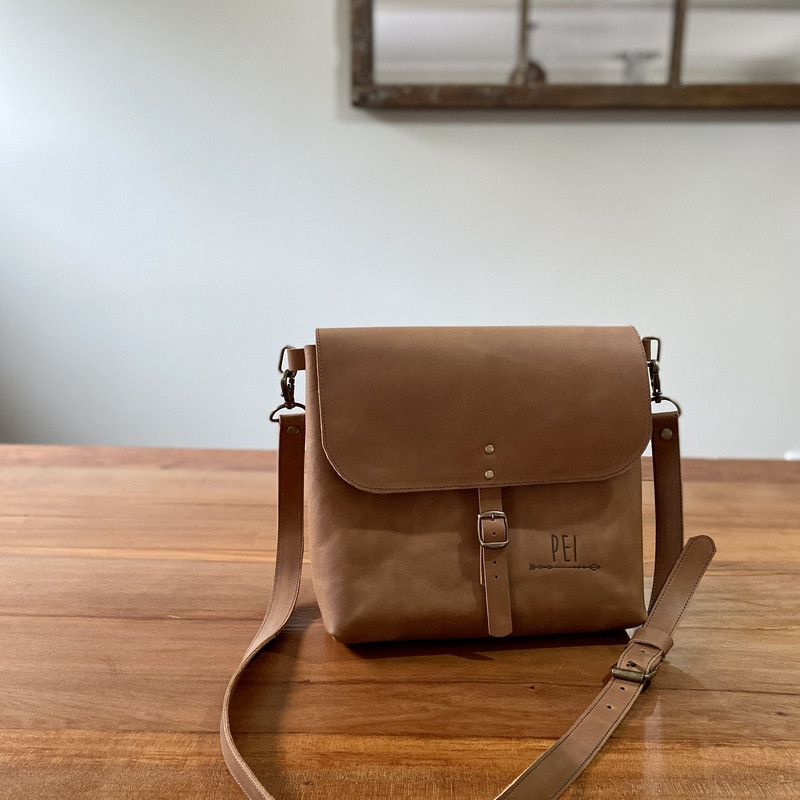 · BANDOLERA CAMEL · · BANDOLERA CAMEL ·