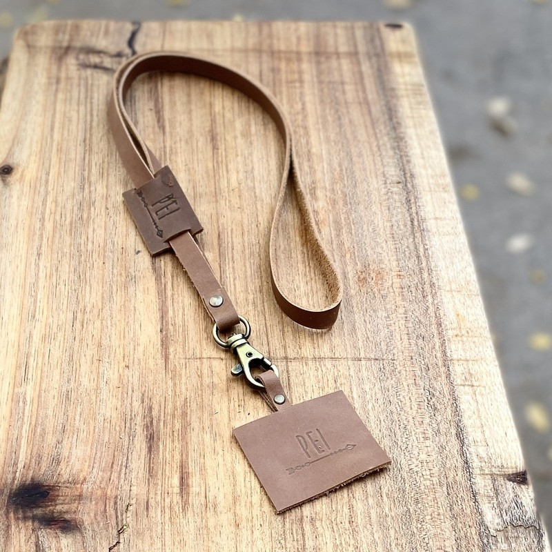 LANYARD · CAFÉ