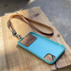 LANYARD · CAFÉ + DET. NEGRO